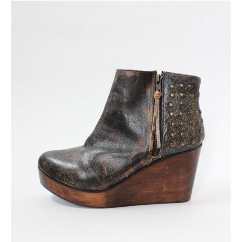 Bed Stu Leather Stud Ankle Wedges Boots Size 8.5